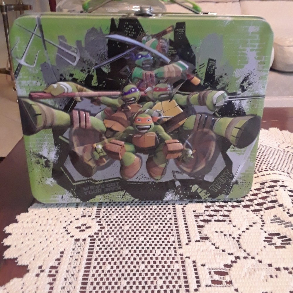 Ninja Turtle Box - Picture 2 of 3